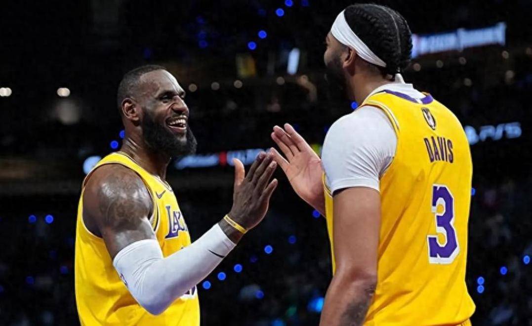 败北引发热议！，浓眉哥在美国队比赛中败北再创辉煌时刻的简单介绍-开云平台